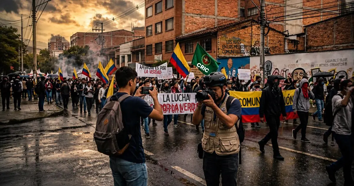 Revoluciones Comunicativas y Transformación Sociopolítica en Colombia