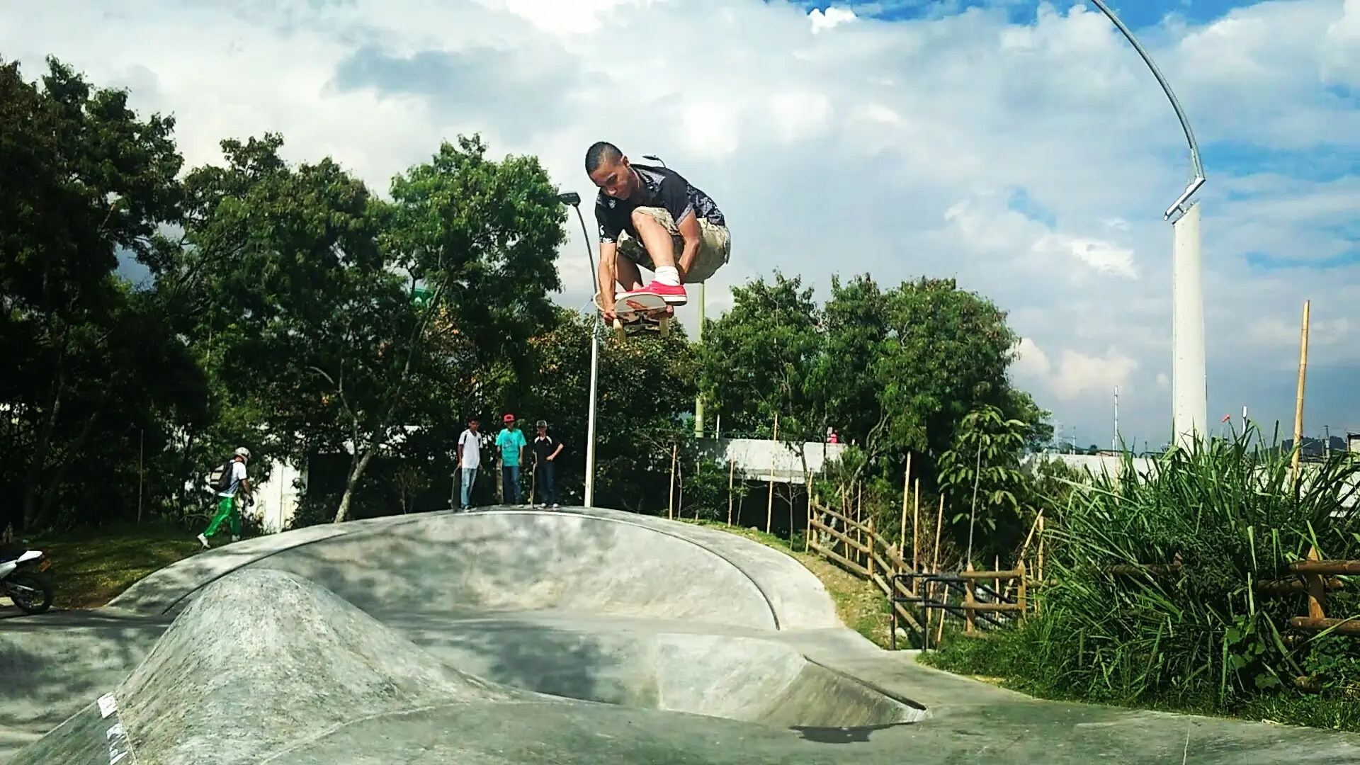 Contexto: Skateboarding: El Sistema Operativo de la Resiliencia Urbana